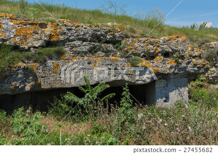 Ancient mines in the mountain Opuk. Opuksky Ancient mines in the mountain Opuk. Opuksky 27455682