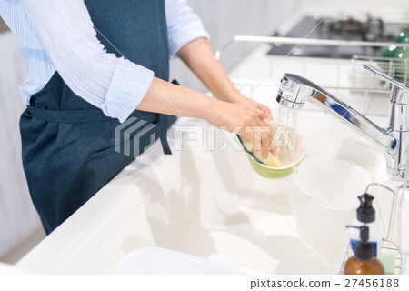 家庭主婦洗 家庭主婦洗 27456188