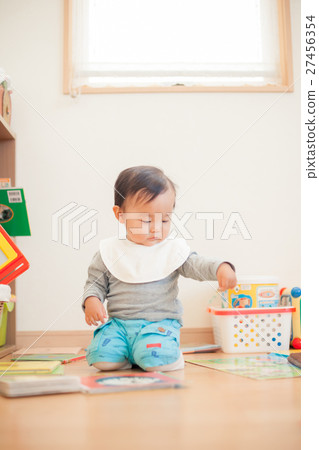 younger, 1 year old, baby 27456354