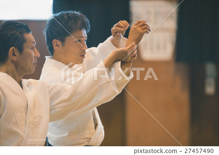 合氣道 人 人物 27457490