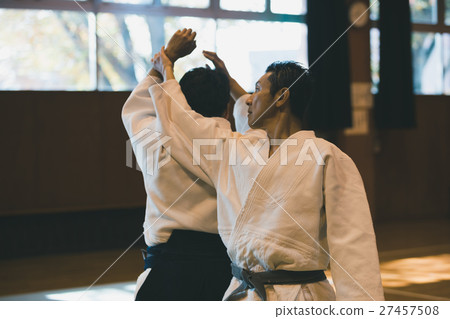 合氣道 人 人物 27457508