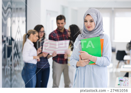 Arabic business woman working in team Arabic business woman working in team 27461056