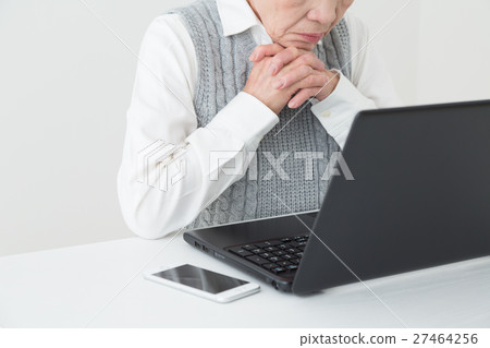 思考高級白背 思考高級白背 27464256