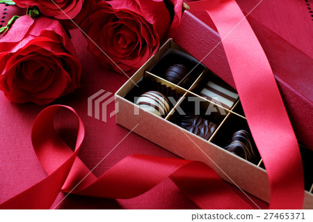 Valentine · Chocolate Valentine · Chocolate 27465371