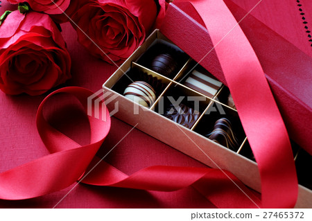Valentine · Chocolate Valentine · Chocolate 27465372