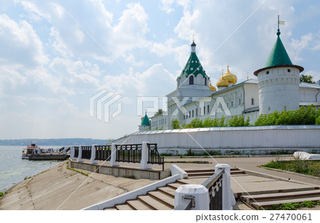 Holy Trinity Ipatievsky male monastery, Kostroma 27470061