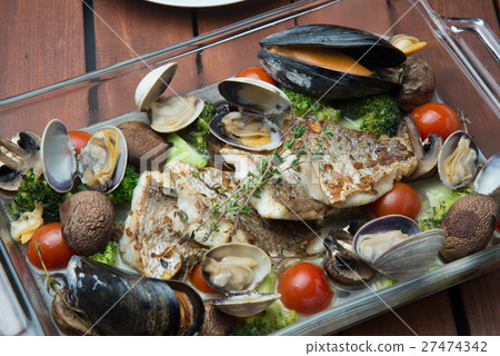 acqua pazza of red snapper acqua pazza of red snapper 27474342