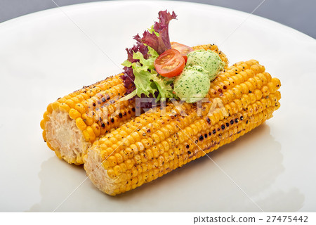 Grilled corn on the cob. 27475442