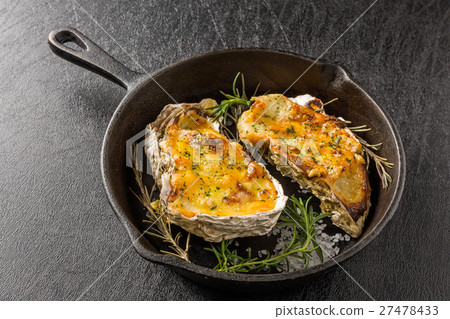 Gratin of the oyster Gratin of the oyster Gratin of the oyster Gratin of the oyster 27478433