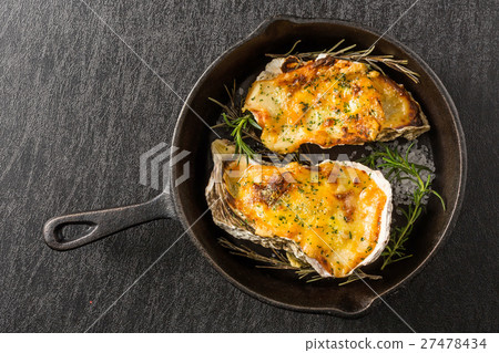 Gratin of the oyster Gratin of the oyster 27478434