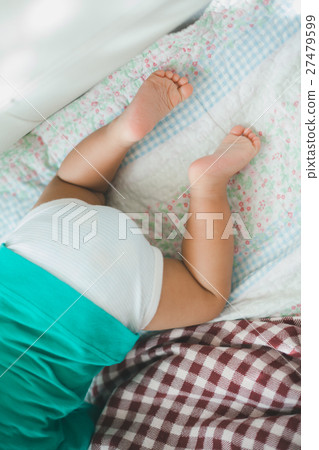嬰兒 寶寶 寶貝 27479599