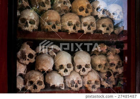 Wat Tumei called Siem Reap's Killing Field 27485487