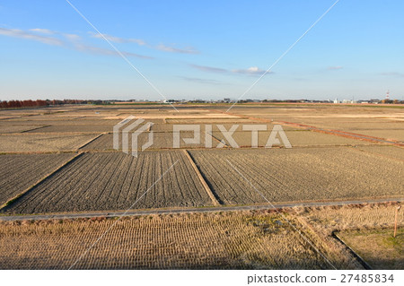 Winter landscape scenery 27485834