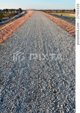 Gravel road Gravel road 27485838