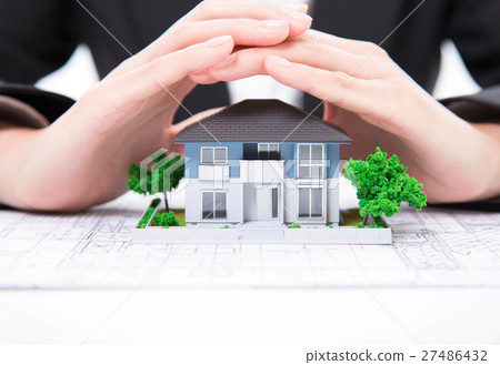 Real estate image 27486432