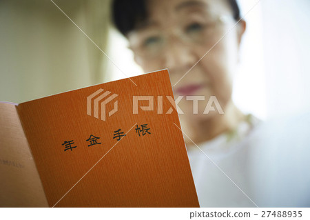 female, lady, woman 27488935