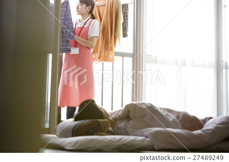 Home care nursing household washing 27489249