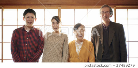 Family two generations portrait 27489279