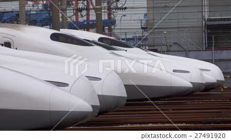 新幹線在Oi車輛基地被拘留 27491920