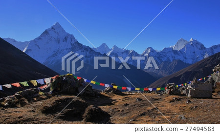 Mount Ama Dablam and prayer flags 27494583