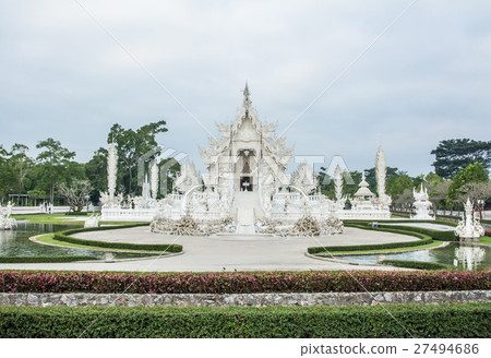 Wat Rong khun is known among foreigners as the Whi Wat Rong khun is known among foreigners as the Whi 27494686