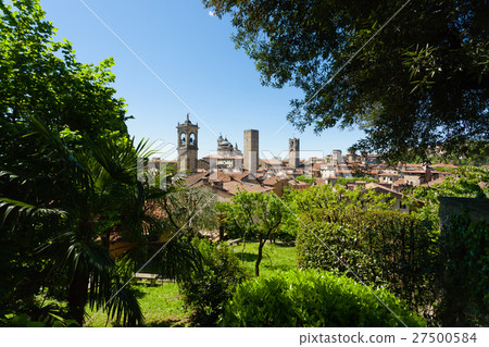 Italian panorama, upper city of "Bergamo" 27500584