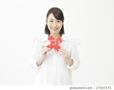 Middle ladies budding sign 27507375