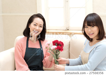 Mother's Day  27508356