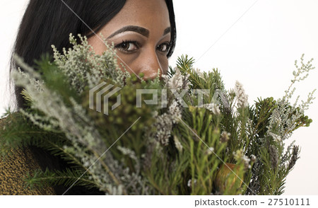 African Descent Woman Studio Concept 27510111