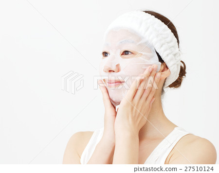 Female face mask 27510124