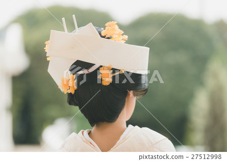 bride's head-dress, bunkin takashimada, bridal high topknot 27512998