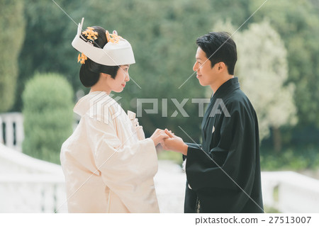 bridal couple, bride and groom, kimono marriage 27513007
