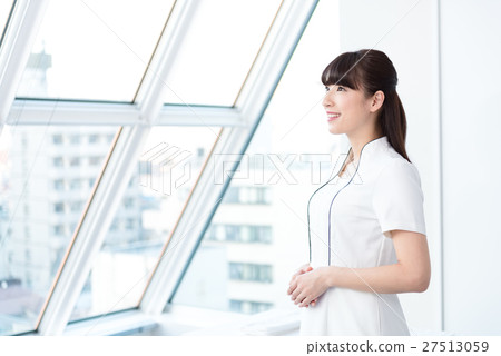 Young lady, esthetician, guide 27513059