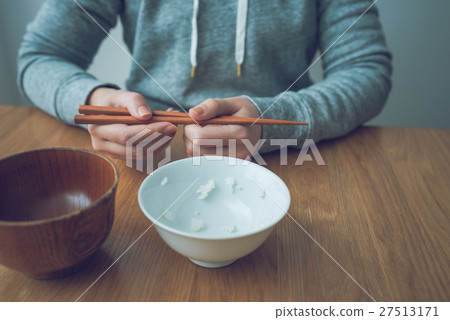 Rice grain Rice grain 27513171