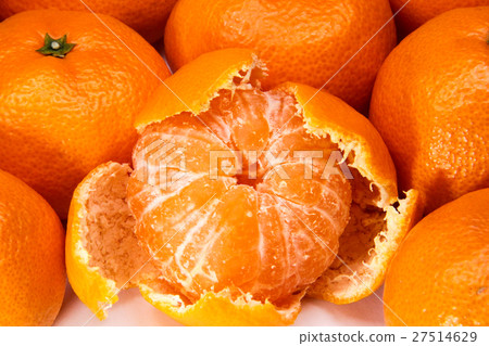 Peeled oranges Peeled oranges 27514629