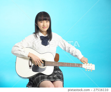 白色吉他和女孩高中生(輕型零件) 白色吉他和女孩高中生(輕型零件) 27516110