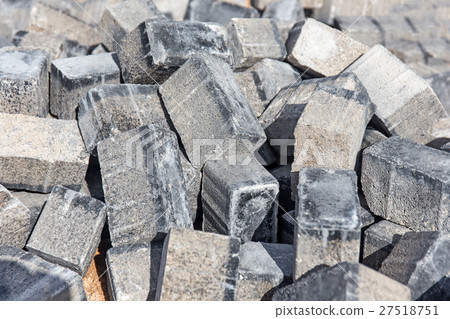 Pile of paving stone. Ready for construction 27518751