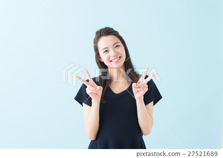 One Piece One Piece Woman (Blue Background) Women (Blue Background) 27521689