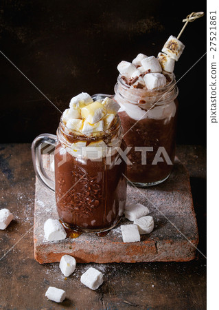 Hot chocolate with marshmallow Hot chocolate with marshmallow 27521861