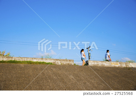高美溼地,Taiwan, Taichung, high US wetlands,Gaomeiの湿地 高美溼地,Taiwan, Taichung, high US wetlands,Gaomeiの湿地 27525568