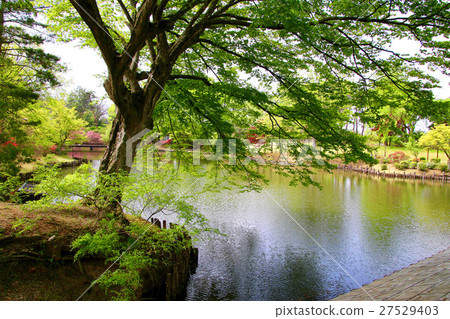 Sukagawa Mudan-en Garden (Sukagawa-shi) 27529403