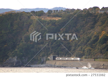 伊豆Kureil和大海 伊豆Kureil和大海 27531082