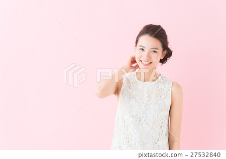 白色的一塊女人 白色的一塊女人 27532840
