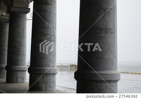 North breakwater North breakwater 27546392