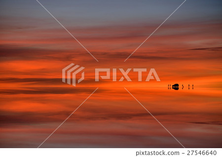 烏尤尼的第一個日出③ 27546640