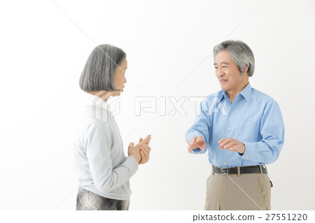 Senior Senior 27551220