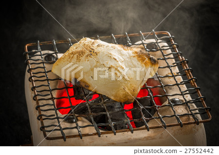 烤雞肉串年糕日本料理日本料理的年糕 27552442