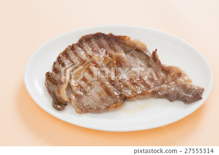 Beef image ribbed steak 27555314