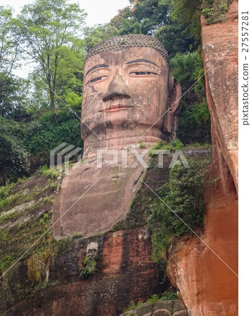 Leshan Big Buddha (China - Leshan City) 27557281