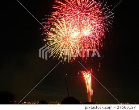 Fireworks 27560157